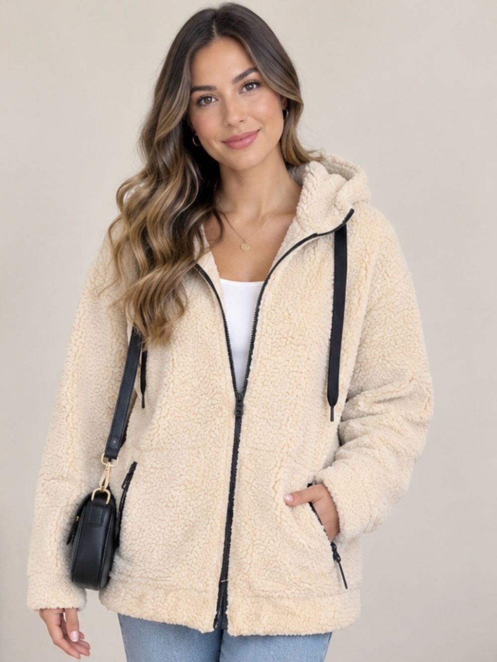 aerie  casual women’s Cream Sherpa Zip Hoodie Jacket size M